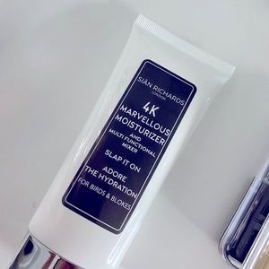 SIAN Richards 4K marvelous moisturizer and mixer